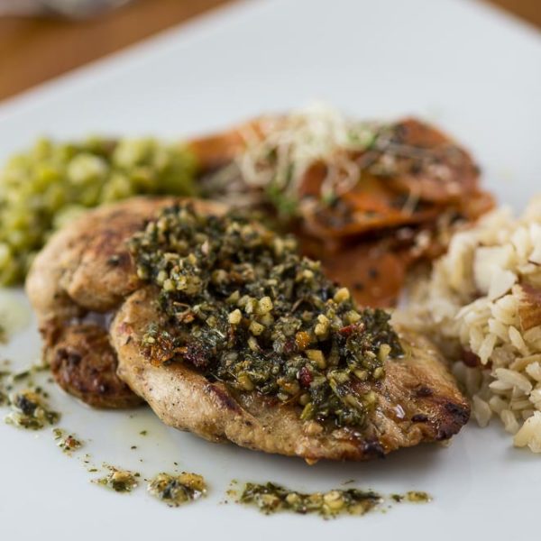 Filé de frango ao chimichurri
